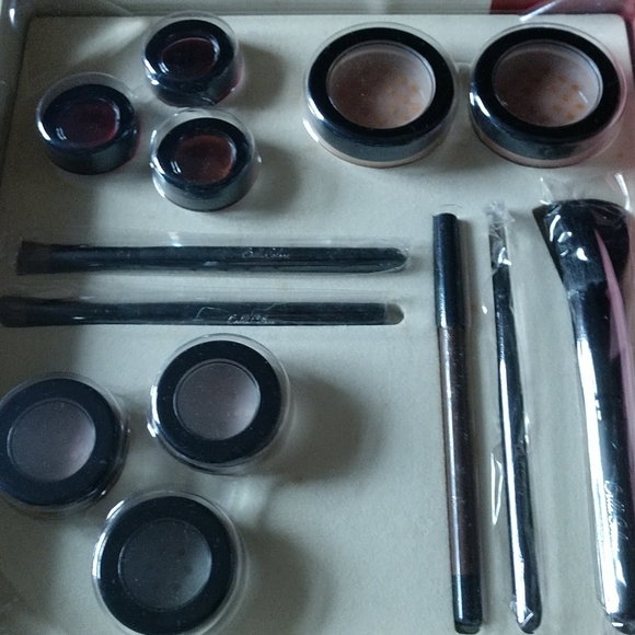 NWT MSRP=$179 BORGHESE Luxury Bella Calore Mineral Cosmetics